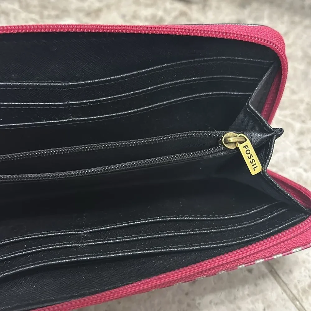 Fossil Eliza Zip Around Clutch Wallet